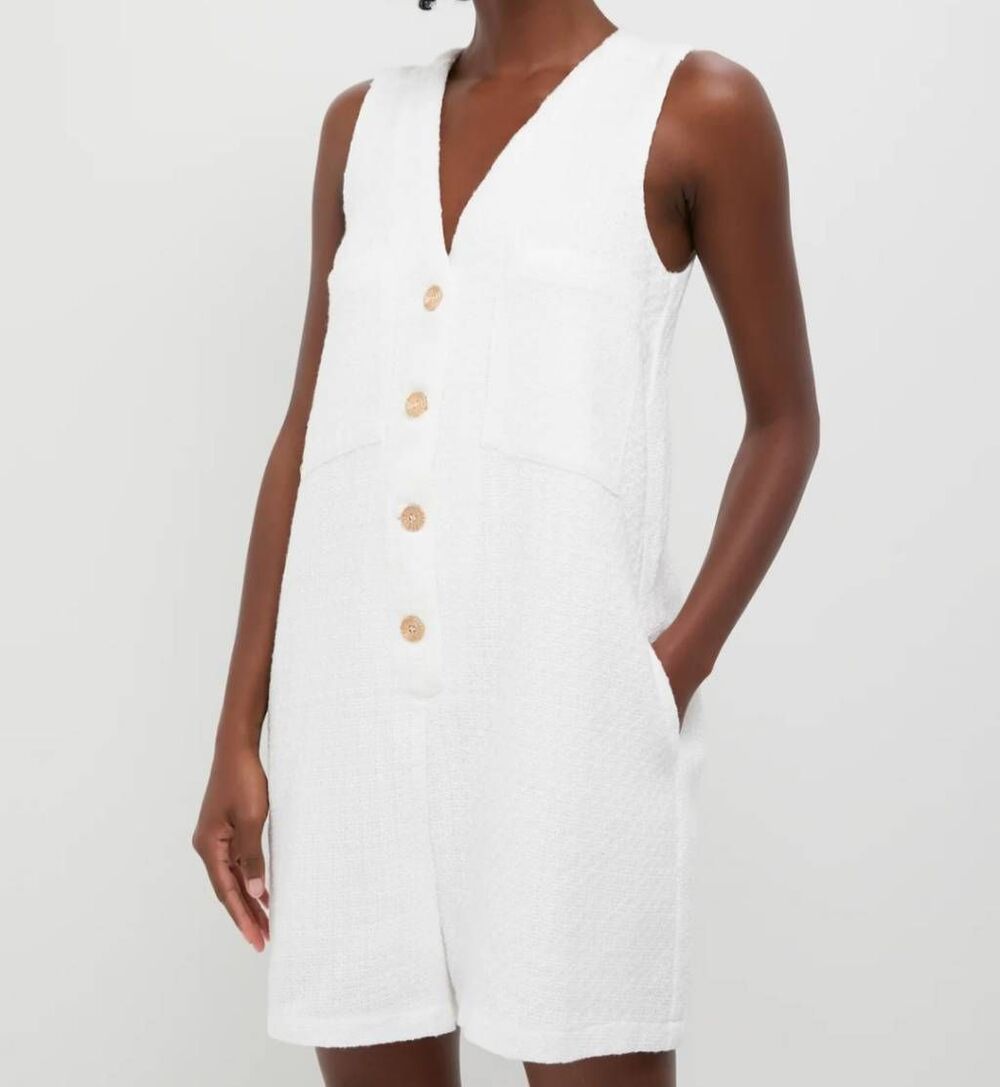 Tuckernuck Pomander Place White Textured Myla Romper sz Small